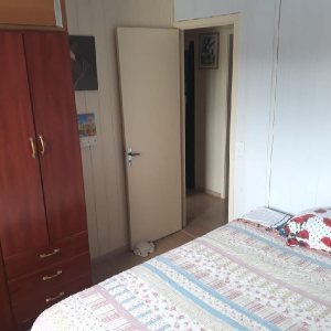 Casa com 192m², 3 dormitórios, 2 vagas, no bairro Fatima em Caxias do Sul para Comprar