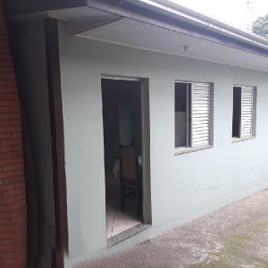 Casa com 192m², 3 dormitórios, 2 vagas, no bairro Fatima em Caxias do Sul para Comprar