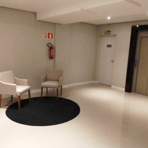 Sala com 49m², 1 vaga, no bairro Centro em Caxias do Sul para Comprar