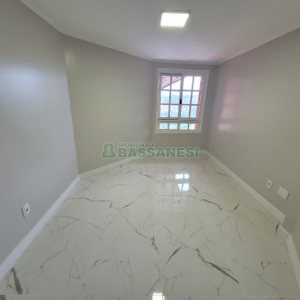 Apto/Cobertura com 299m², 4 dormitórios, 2 vagas, no bairro Madureira em Caxias do Sul para Comprar