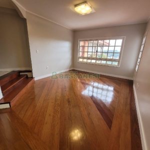 Apto/Cobertura com 299m², 4 dormitórios, 2 vagas, no bairro Madureira em Caxias do Sul para Comprar