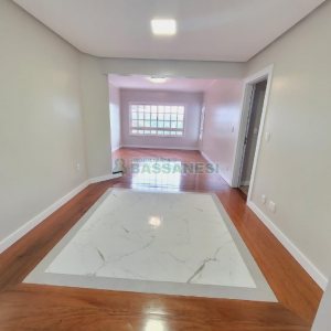 Apto/Cobertura com 299m², 4 dormitórios, 2 vagas, no bairro Madureira em Caxias do Sul para Comprar