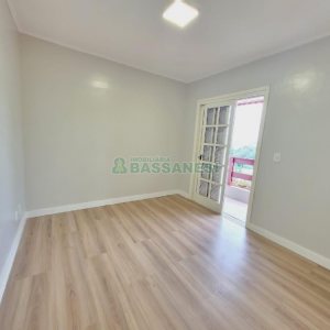 Apto/Cobertura com 299m², 4 dormitórios, 2 vagas, no bairro Madureira em Caxias do Sul para Comprar