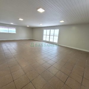 Apto/Cobertura com 299m², 4 dormitórios, 2 vagas, no bairro Madureira em Caxias do Sul para Comprar