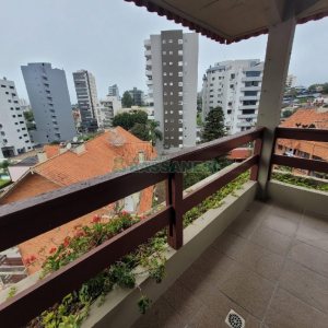 Apto/Cobertura com 299m², 4 dormitórios, 2 vagas, no bairro Madureira em Caxias do Sul para Comprar