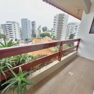 Apto/Cobertura com 299m², 4 dormitórios, 2 vagas, no bairro Madureira em Caxias do Sul para Comprar