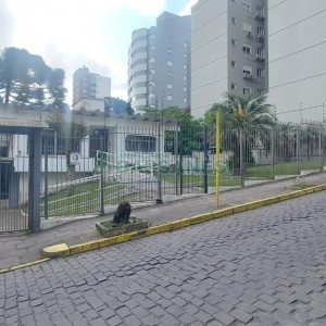 Casa Comercial com 150m², no bairro Madureira em Caxias do Sul para Alugar