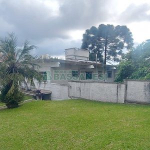 Casa Comercial com 150m², no bairro Madureira em Caxias do Sul para Alugar