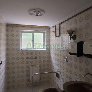 Casa Comercial com 150m², no bairro Madureira em Caxias do Sul para Alugar