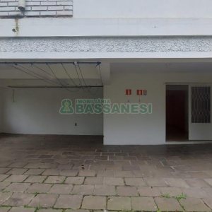 Casa Comercial com 150m², no bairro Madureira em Caxias do Sul para Alugar