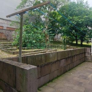 Casa Comercial com 150m², no bairro Madureira em Caxias do Sul para Alugar