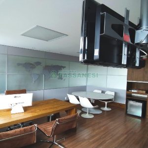 Sala Mobiliada com 50m², no bairro Centro em Caxias do Sul para Comprar