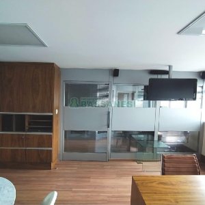 Sala Mobiliada com 50m², no bairro Centro em Caxias do Sul para Comprar