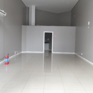 Loja com 92m², no bairro Sagrada Família em Caxias do Sul para Alugar