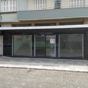 Loja com 330m², no bairro Centro em Caxias do Sul para Alugar