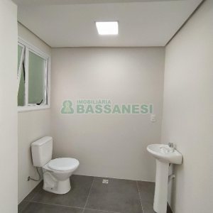 Loja com 330m², no bairro Centro em Caxias do Sul para Alugar