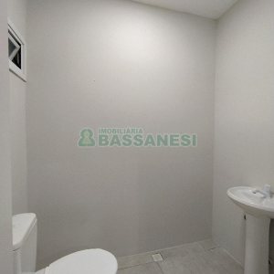 Loja com 330m², no bairro Centro em Caxias do Sul para Alugar