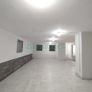 Loja com 330m², no bairro Centro em Caxias do Sul para Alugar