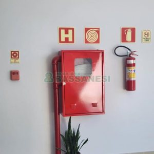 Loja com 325m², no bairro Pio X em Caxias do Sul para Alugar ou Comprar