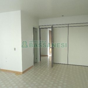 Sala com 54m², no bairro Centro em Caxias do Sul para Alugar