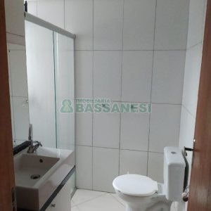 Apto Mobiliado com 56m², 2 dormitórios, 1 vaga, no bairro Charqueadas em Caxias do Sul para Comprar