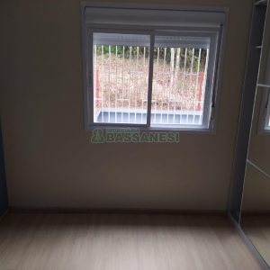Apto Mobiliado com 56m², 2 dormitórios, 1 vaga, no bairro Charqueadas em Caxias do Sul para Comprar