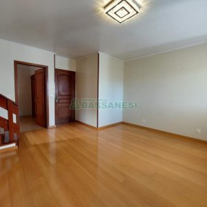 Apto/Cobertura com 95m², 2 dormitórios, 2 vagas, no bairro Pio X em Caxias do Sul para Comprar