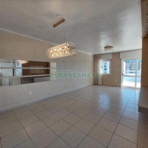 Apto/Cobertura com 95m², 2 dormitórios, 2 vagas, no bairro Pio X em Caxias do Sul para Comprar