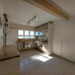 Apto/Cobertura com 95m², 2 dormitórios, 2 vagas, no bairro Pio X em Caxias do Sul para Comprar