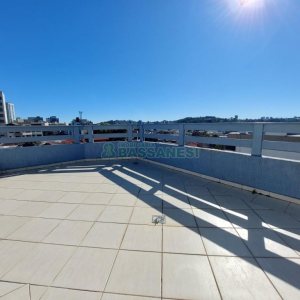 Apto/Cobertura com 95m², 2 dormitórios, 2 vagas, no bairro Pio X em Caxias do Sul para Comprar