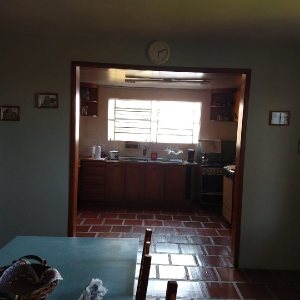 Casa com 88m², 5 dormitórios, 3 vagas, no bairro Petrópolis em Caxias do Sul para Comprar