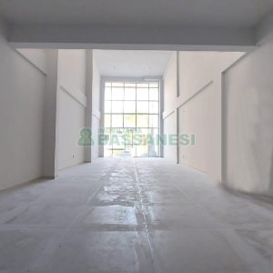 Loja com 104m², 1 vaga, no bairro São Pelegrino em Caxias do Sul para Alugar ou Comprar