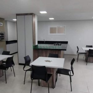 Apartamento com 43m², 2 dormitórios, 1 vaga, no bairro Desvio Rizzo em Caxias do Sul para Alugar