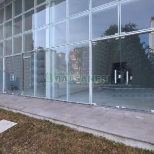 Loja com 106m², 1 vaga, no bairro São Pelegrino em Caxias do Sul para Alugar ou Comprar