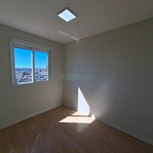 Apartamento com 58m², 2 dormitórios, 1 vaga, no bairro São Pelegrino em Caxias do Sul para Alugar