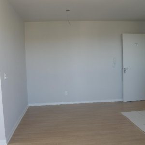 Apartamento com 58m², 2 dormitórios, 1 vaga, no bairro São Pelegrino em Caxias do Sul para Alugar