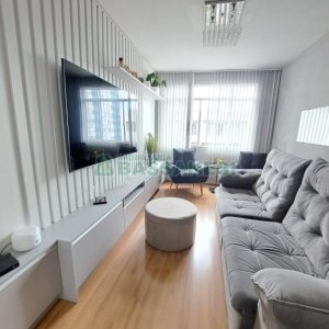 Apartamento com 104m², 3 dormitórios, no bairro Centro em Caxias do Sul para Comprar