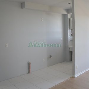 Apartamento com 58m², 2 dormitórios, 1 vaga, no bairro São Pelegrino em Caxias do Sul para Alugar