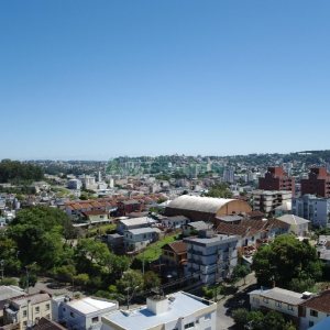 Apartamento com 58m², 2 dormitórios, 1 vaga, no bairro São Pelegrino em Caxias do Sul para Alugar