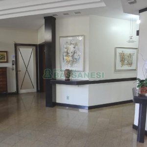 Apto Mobiliado com 242m², 3 dormitórios, 5 vagas, no bairro Panazzolo em Caxias do Sul para Comprar