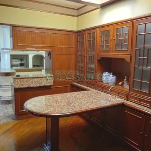 Apto Mobiliado com 242m², 3 dormitórios, 5 vagas, no bairro Panazzolo em Caxias do Sul para Comprar