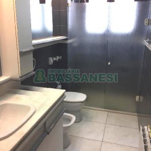 Apto Mobiliado com 242m², 3 dormitórios, 5 vagas, no bairro Panazzolo em Caxias do Sul para Comprar