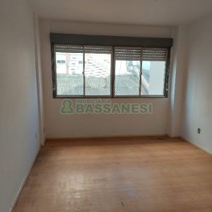 Sala com 52m², no bairro Centro em Caxias do Sul para Alugar