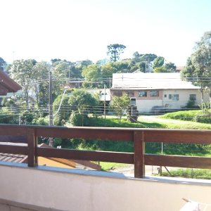 Casa com 500m², 4 dormitórios, 4 vagas, no bairro Cristo Redentor em Caxias do Sul para Comprar