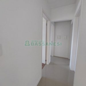 Apartamento com 72m², 3 dormitórios, 1 vaga, no bairro Madureira em Caxias do Sul para Comprar