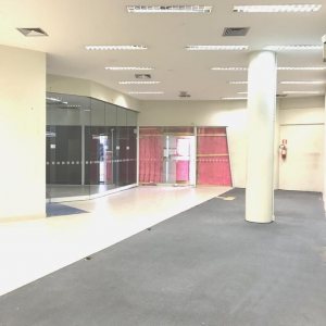 Loja com 1100m², no bairro Rio Branco em Caxias do Sul para Alugar