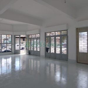 Loja com 82m², no bairro São Pelegrino em Caxias do Sul para Alugar ou Comprar