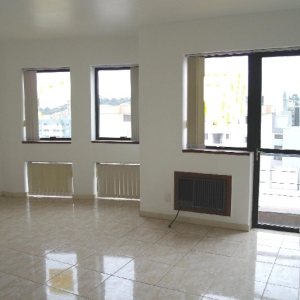 Sala com 35m², no bairro Centro em Caxias do Sul para Alugar