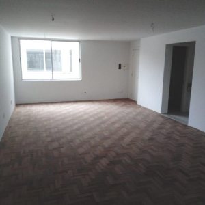Predio com 1850m², no bairro Centro em Caxias do Sul para Comprar