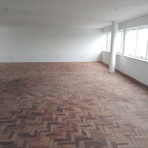Predio com 1850m², no bairro Centro em Caxias do Sul para Comprar